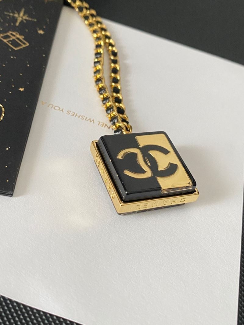 Chanel Necklaces